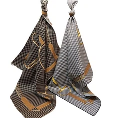 Scaifeanna bridal agus cumhdaigh