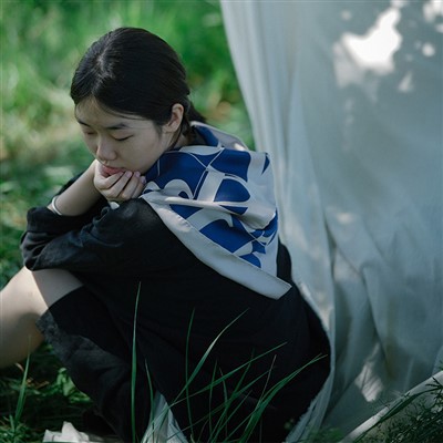 Scaifeanna síoda bainise fíorálainn